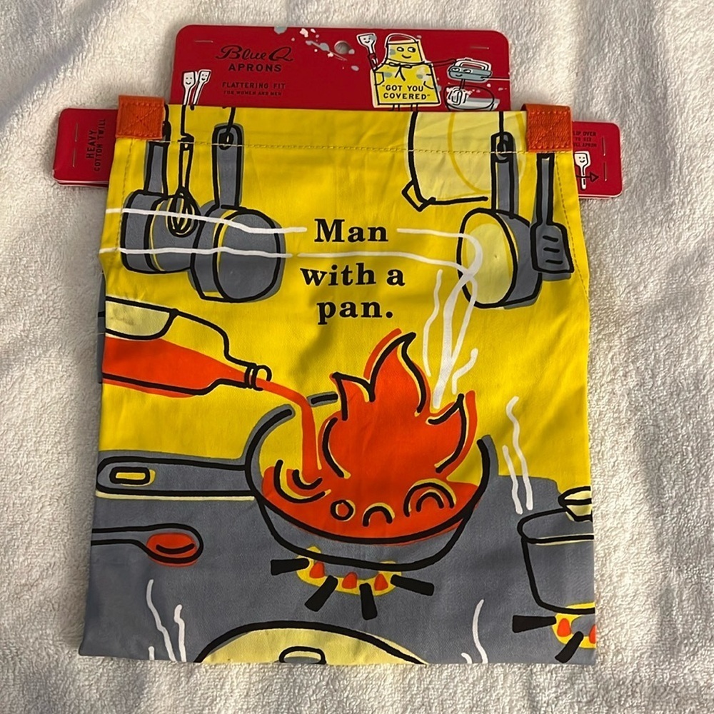 Blue Q Aprons NWT